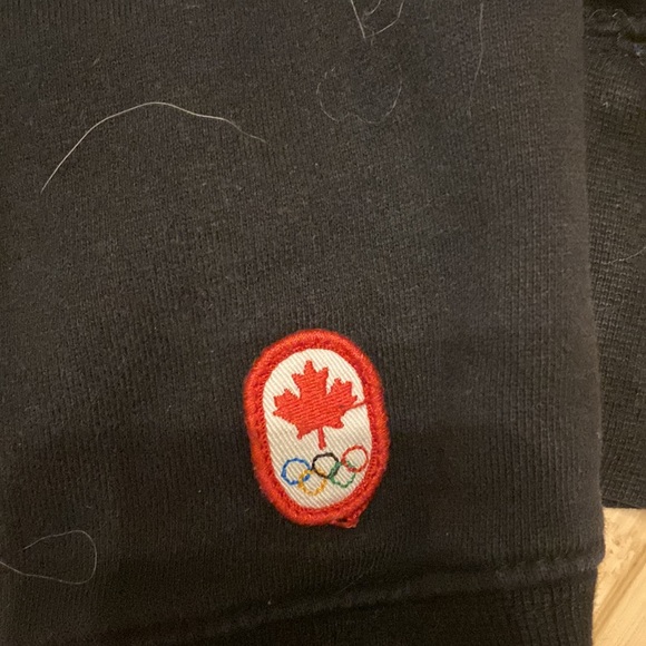 Team Canada 2012 Hoodie - Picture 5 of 6